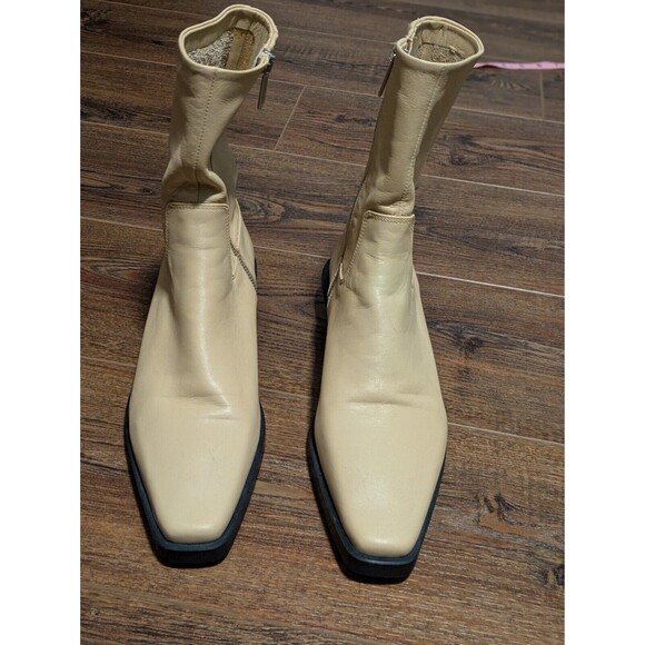 Zara Boot Womens Size 40/9.5 US Cream Square Toe Heel Western - Picture 1 of 7